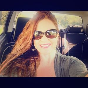 Meet your Posher, Melissa